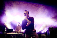 2012-06-16 - Future Islands från Hultsfredsfestivalen, Hultsfred