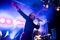2012-06-16 - Future Islands från Hultsfredsfestivalen, Hultsfred