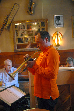 2012-06-20 - Peter Asplund från Glenn Miller Café, Stockholm