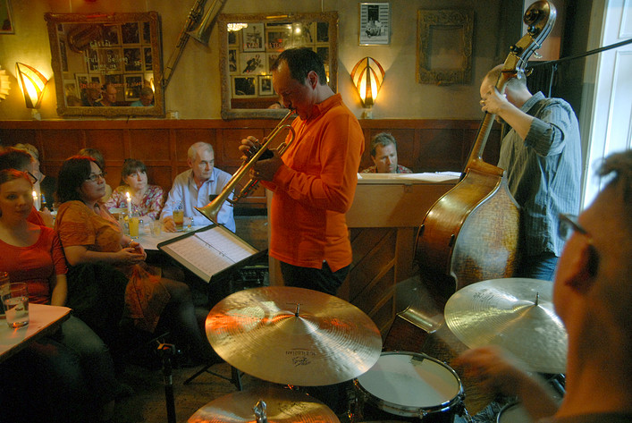 2012-06-20 - Peter Asplund från Glenn Miller Café, Stockholm