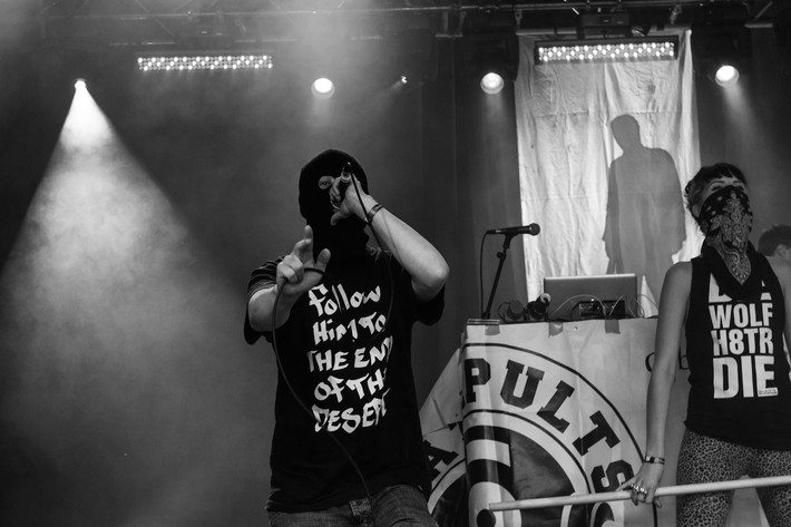 2012-06-26 - Follow Him To The End Of The Dessert från Peace & Love, Borlänge