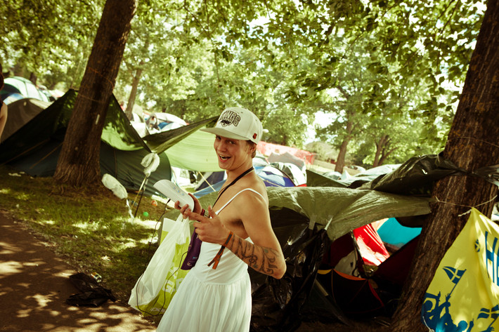 2012-06-27 - Områdesbilder från Peace & Love, Borlänge