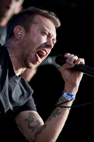 2012-06-27 - Rise Against från Peace & Love, Borlänge