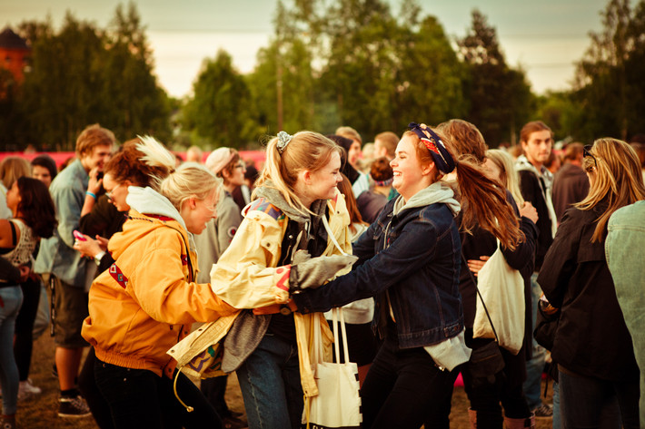 2012-06-27 - Områdesbilder från Peace & Love, Borlänge