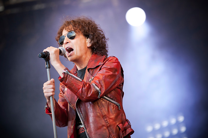 2012-06-27 - Magnus Uggla från Peace & Love, Borlänge