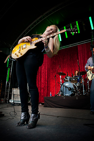 2012-06-27 - Joanne Shaw Taylor från Peace & Love, Borlänge