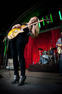2012-06-27 - Joanne Shaw Taylor från Peace & Love, Borlänge