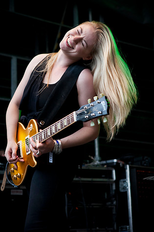 2012-06-27 - Joanne Shaw Taylor från Peace & Love, Borlänge