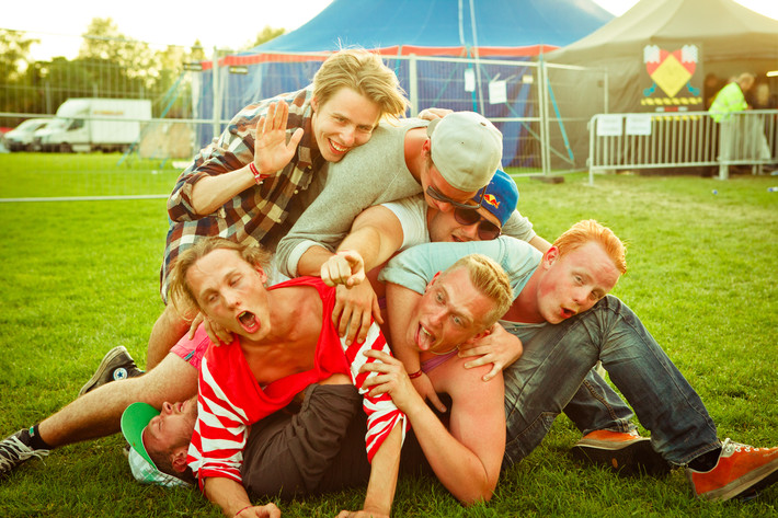 2012-06-27 - Områdesbilder från Peace & Love, Borlänge