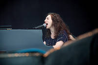 2012-06-28 - Regina Spektor från Peace & Love, Borlänge