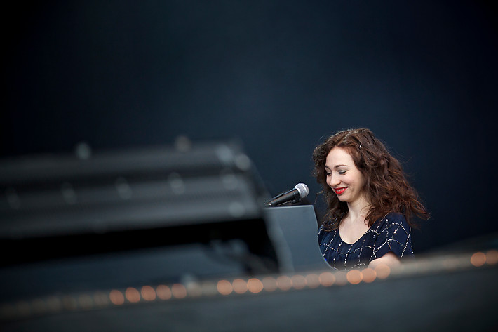 2012-06-28 - Regina Spektor från Peace & Love, Borlänge