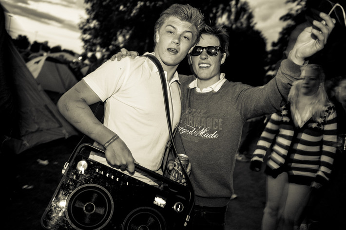 2012-06-28 - Områdesbilder från Peace & Love, Borlänge