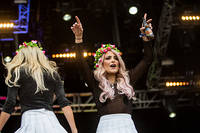 2012-06-29 - Rebecca & Fiona från Peace & Love, Borlänge