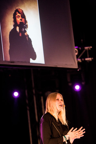 2012-06-29 - Emma Svensson, Rockfoto från Peace & Love, Borlänge