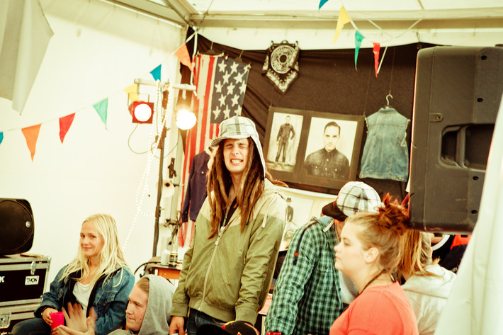2012-06-29 - Områdesbilder från Peace & Love, Borlänge