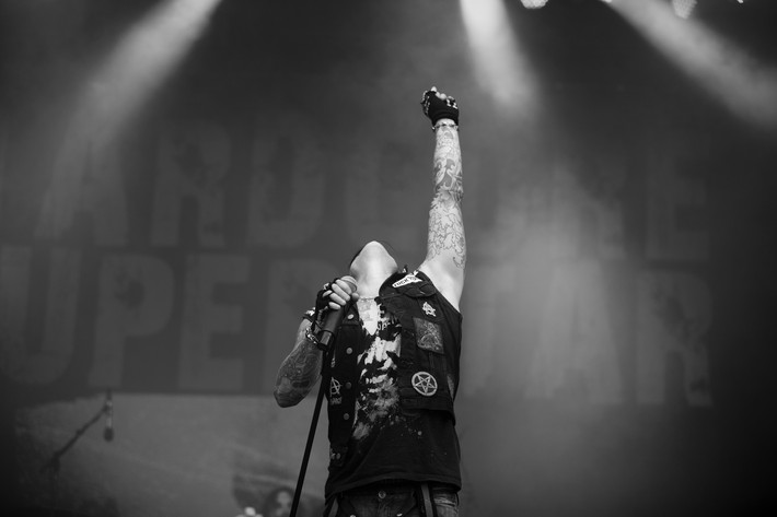 2012-06-30 - Hardcore Superstar från Peace & Love, Borlänge