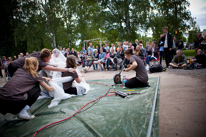 2012-06-30 - Teater Nu från Peace & Love, Borlänge