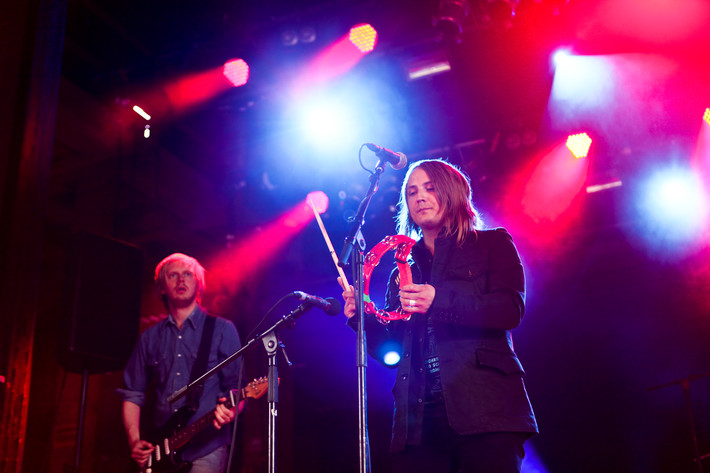 2012-07-04 - Jakob Hellman & Nerverna från Putte i Parken, Karlstad