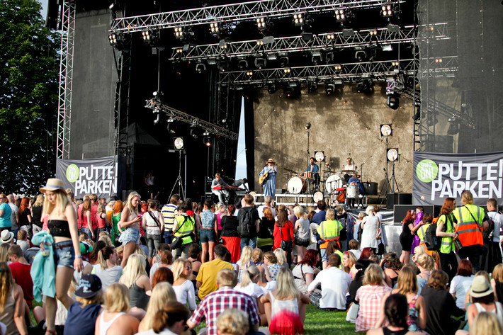 2012-07-05 - Ane Brun från Putte i Parken, Karlstad