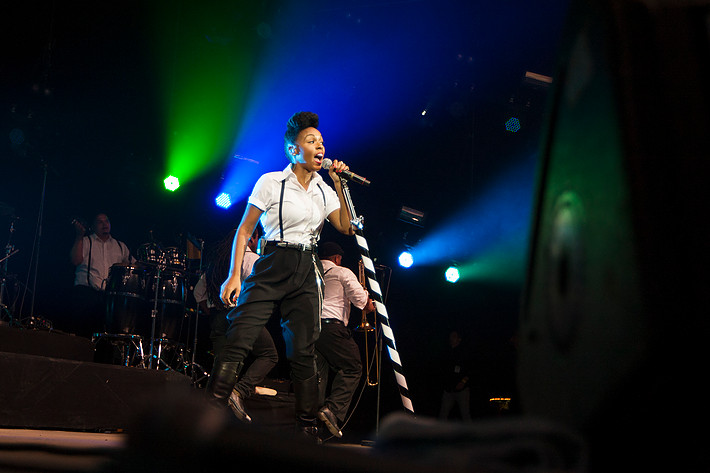 2012-07-05 - Janelle Monae från Roskildefestivalen, Roskilde