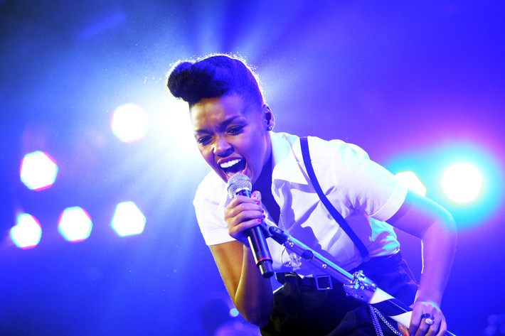 2012-07-05 - Janelle Monae från Roskildefestivalen, Roskilde