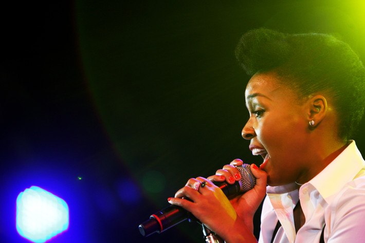 2012-07-05 - Janelle Monae från Roskildefestivalen, Roskilde