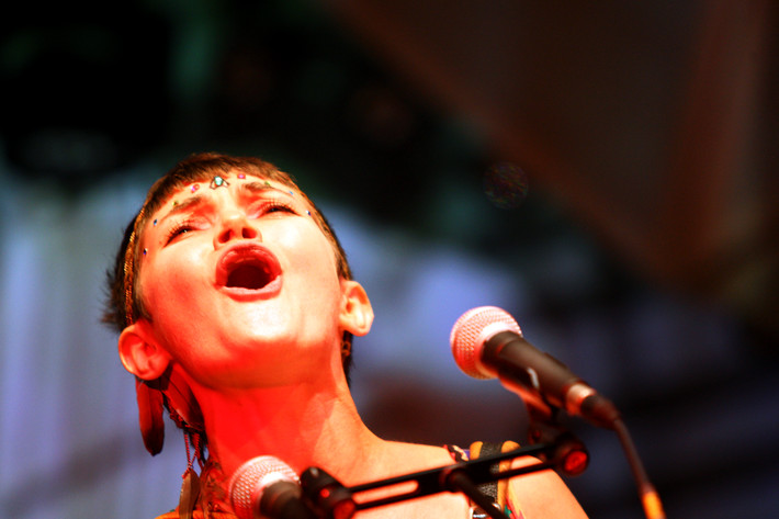2012-07-05 - Maïa Vidal från Roskildefestivalen, Roskilde