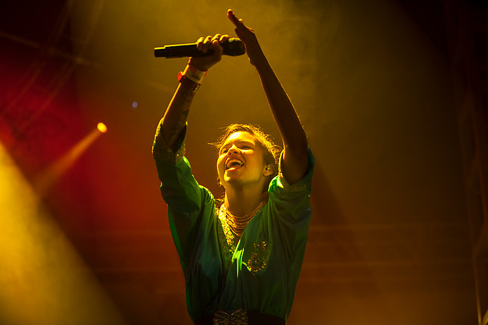 2012-07-06 - Bomba Estéreo från Roskildefestivalen, Roskilde