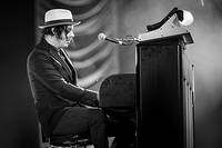 2012-07-06 - Jack White från Roskildefestivalen, Roskilde