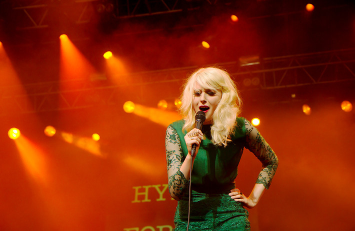 2012-07-06 - Amanda Jenssen från Sundsvalls gatufest, Sundsvall