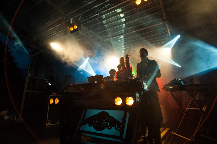 2012-07-14 - Darwin & Backwall från Open Air Housefestival, Växjö