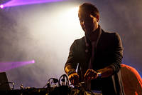 2012-07-14 - Darwin & Backwall från Open Air Housefestival, Växjö