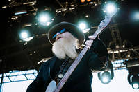 2012-07-23 - ZZ Top från Öja Slottsruin, Ystad