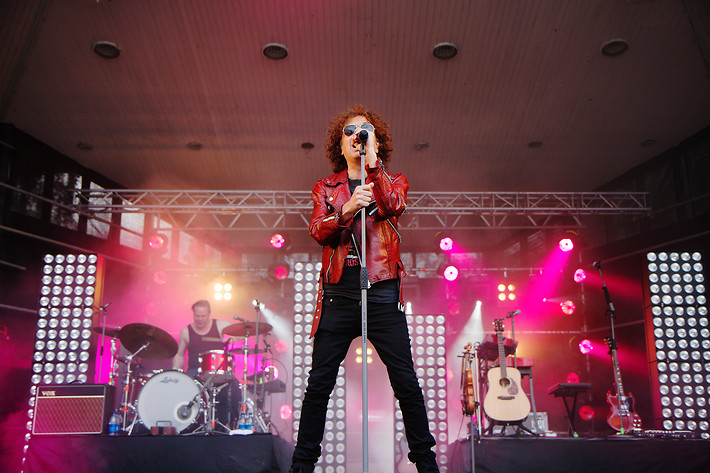 2012-07-27 - Magnus Uggla från Storsjöyran, Östersund