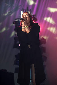 2012-07-27 - Icona Pop från Storsjöyran, Östersund