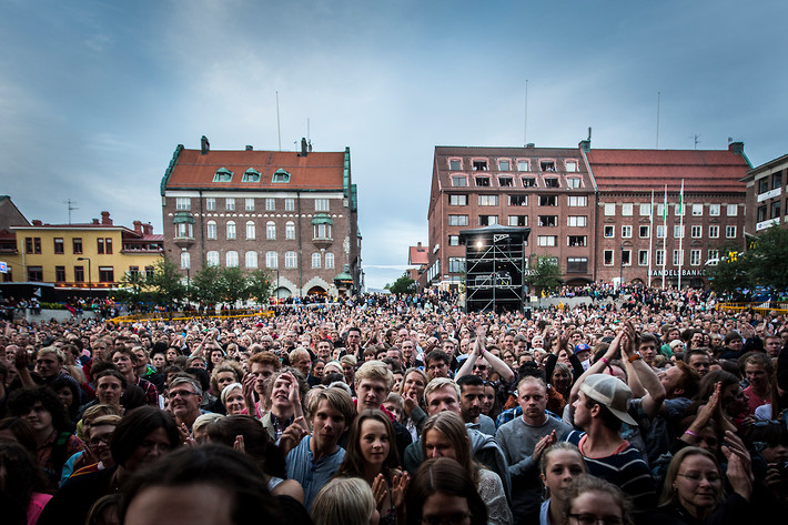 2012-07-27 - Laleh från Storsjöyran, Östersund
