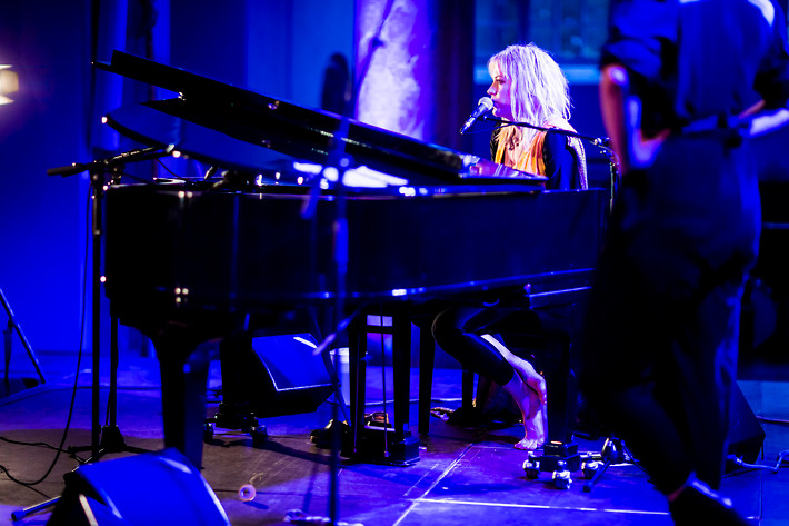 2012-08-04 - Frida Hyvönen från Broöppning, Härnösand