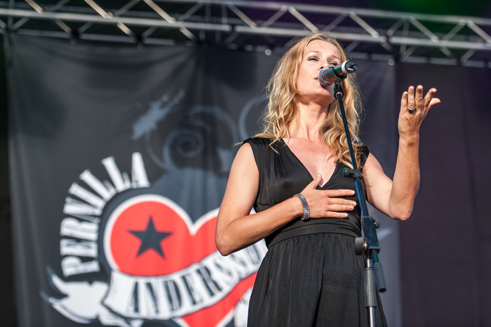 2012-08-04 - Pernilla Andersson från Stortorget, Växjö