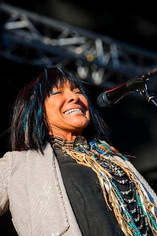 2012-08-05 - Buffy Sainte-Marie från Stockholm Music & Arts, Stockholm