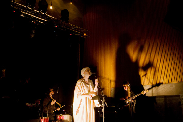 2012-08-09 - El Perro Del Mar från Way Out West, Göteborg
