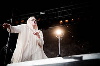 2012-08-10 - Ane Brun från Way Out West, Göteborg