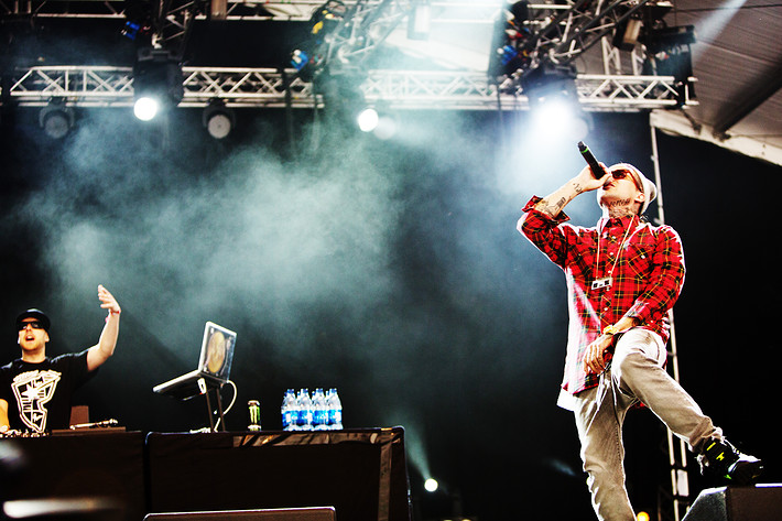 2012-08-11 - Yelawolf från Way Out West, Göteborg