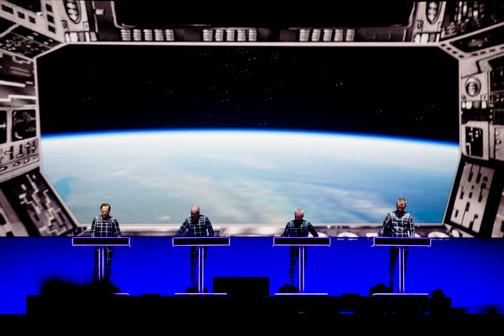 2012-08-11 - Kraftwerk från Way Out West, Göteborg