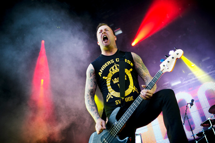 2012-08-14 - Raised Fist från Liseberg, Göteborg