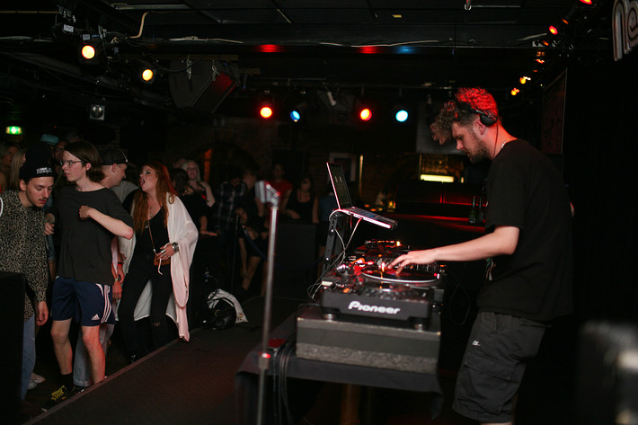 2012-08-08 - Loefah & MC Chunky från Way Out West, Göteborg