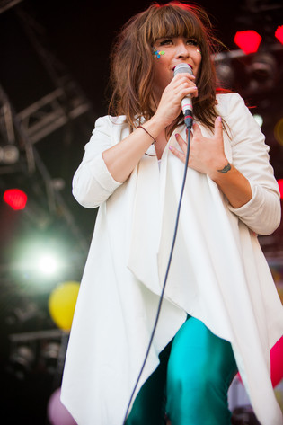 2012-08-17 - Linnea Henriksson från Malmöfestivalen, Malmö