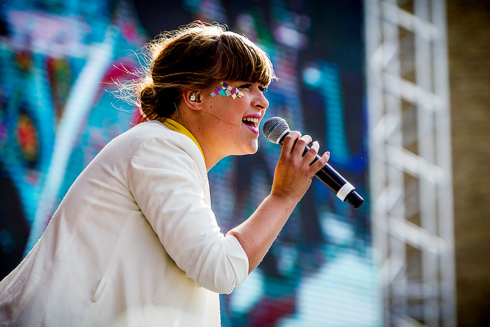 2012-08-19 - Linnea Henriksson från Götaplatsen, Göteborg