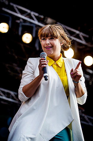2012-08-19 - Linnea Henriksson från Götaplatsen, Göteborg