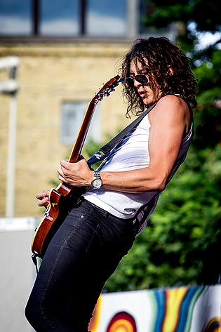 2012-08-19 - Sons of Midnight från Götaplatsen, Göteborg