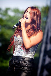 2012-08-19 - Molly Sandén från Götaplatsen, Göteborg